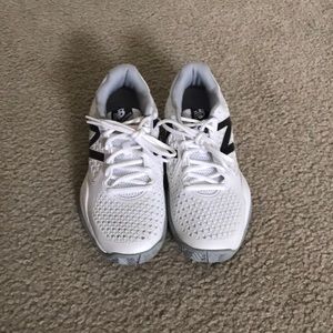 New Balance Tennis Shoes